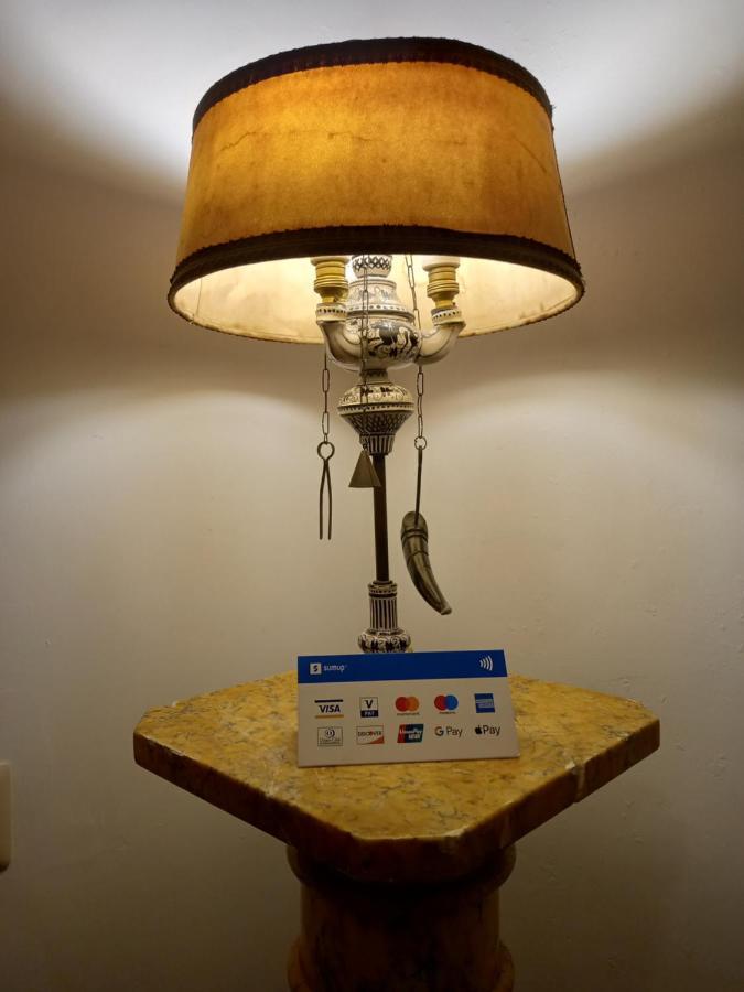 Epiro Home روما المظهر الخارجي الصورة