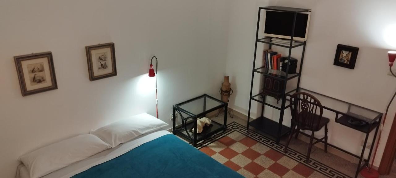 Epiro Home روما المظهر الخارجي الصورة