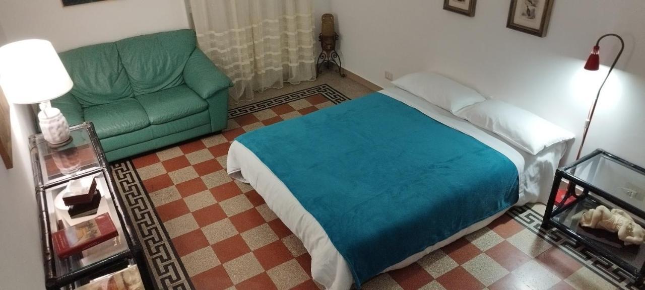 Epiro Home روما المظهر الخارجي الصورة